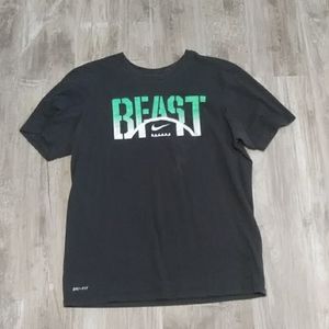 nike t-shirt